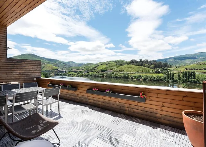 Penthouse Douro Valley With Terrace * Peso da Régua